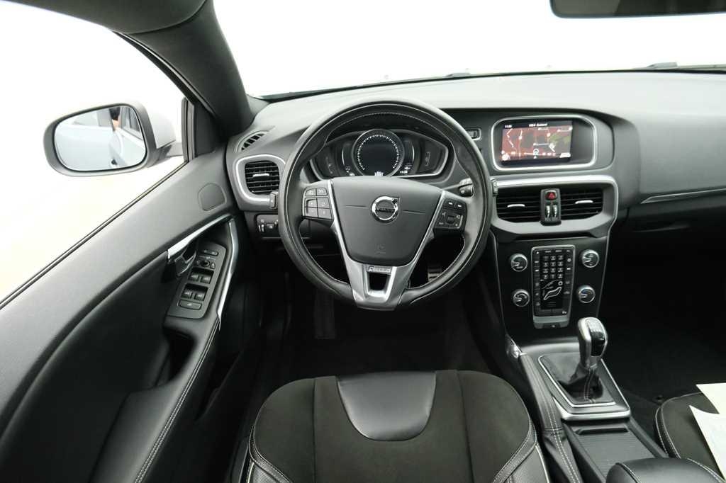 Volvo V40 2017 photo 5