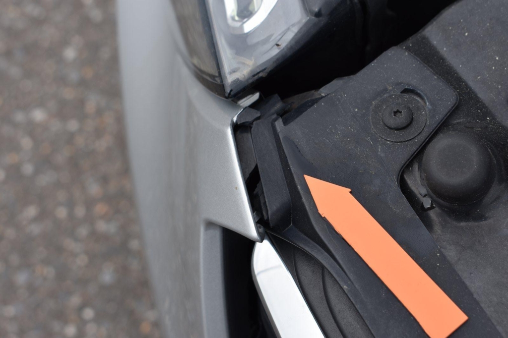 Opel Crossland X 2019 фото 12