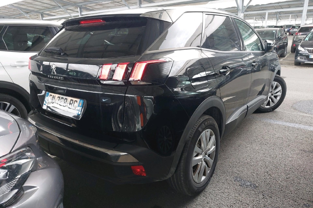 Peugeot 3008 2020 фото 6