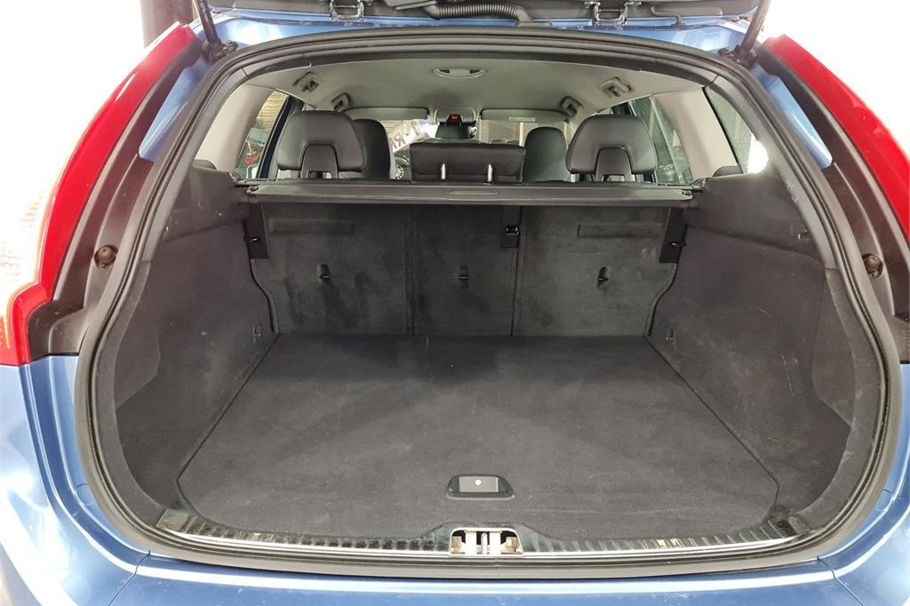 Volvo XC60 2017 photo 5