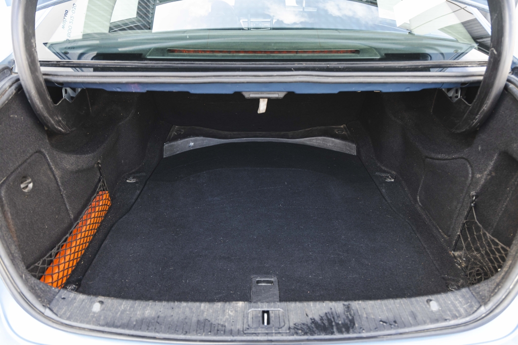 Mercedes-Benz E-Class 2010 фото 37