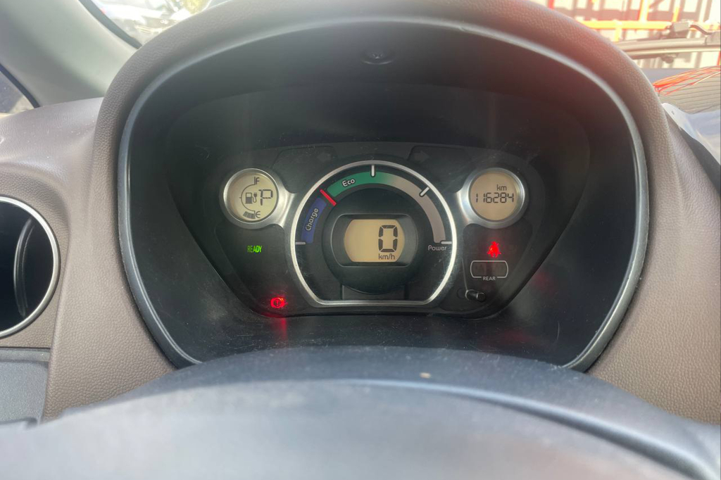 Citroen C-Zero 2011 фото 17