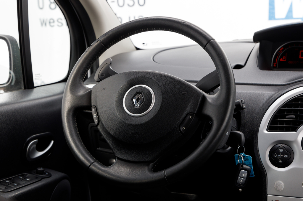 Renault Modus 2008 photo 20