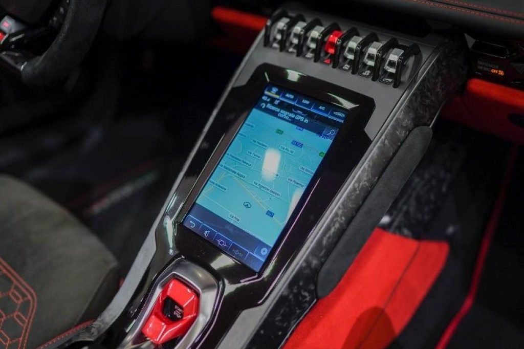 Lamborghini Huracan Spyder 2020 фото 9