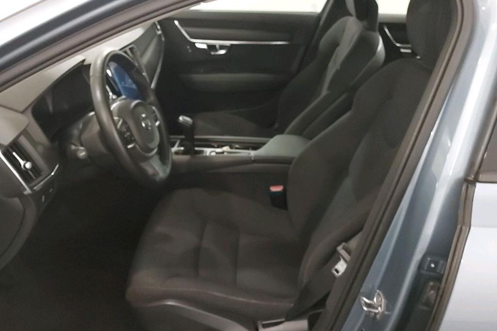 Volvo V90 2017 фото 21