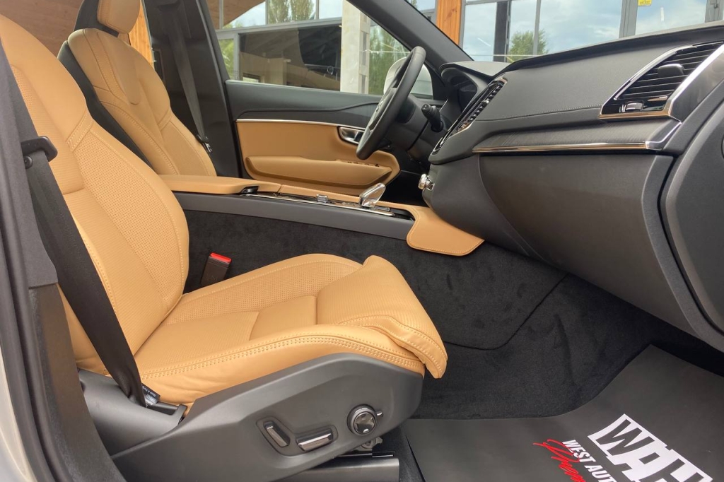 Volvo XC90 B5 AWD 2022 фото 11