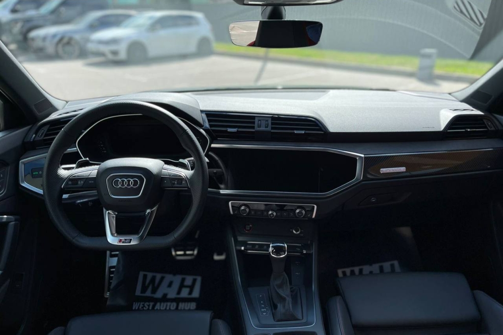 Audi RS Q3 Sportback 2022 фото 15