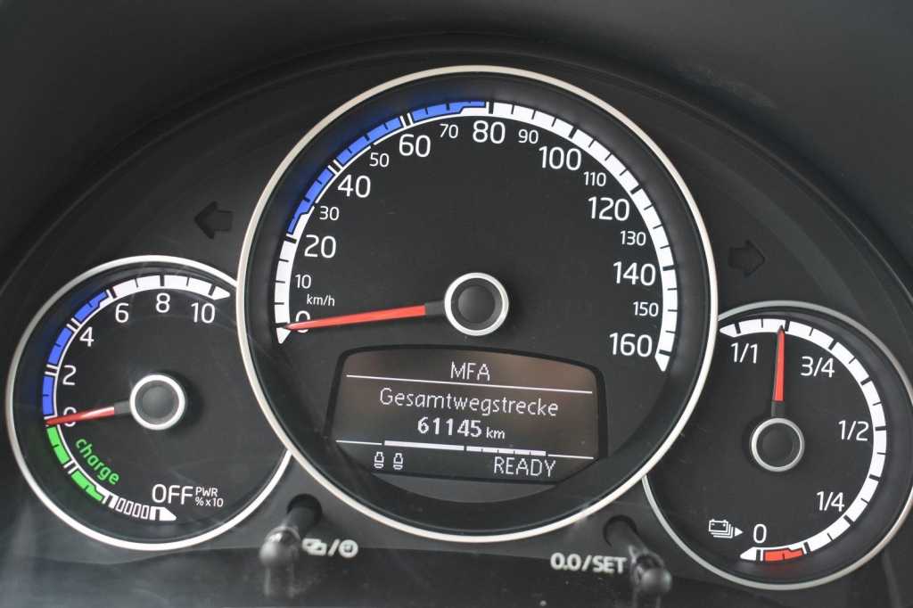 Volkswagen eUp! 2014 фото 5