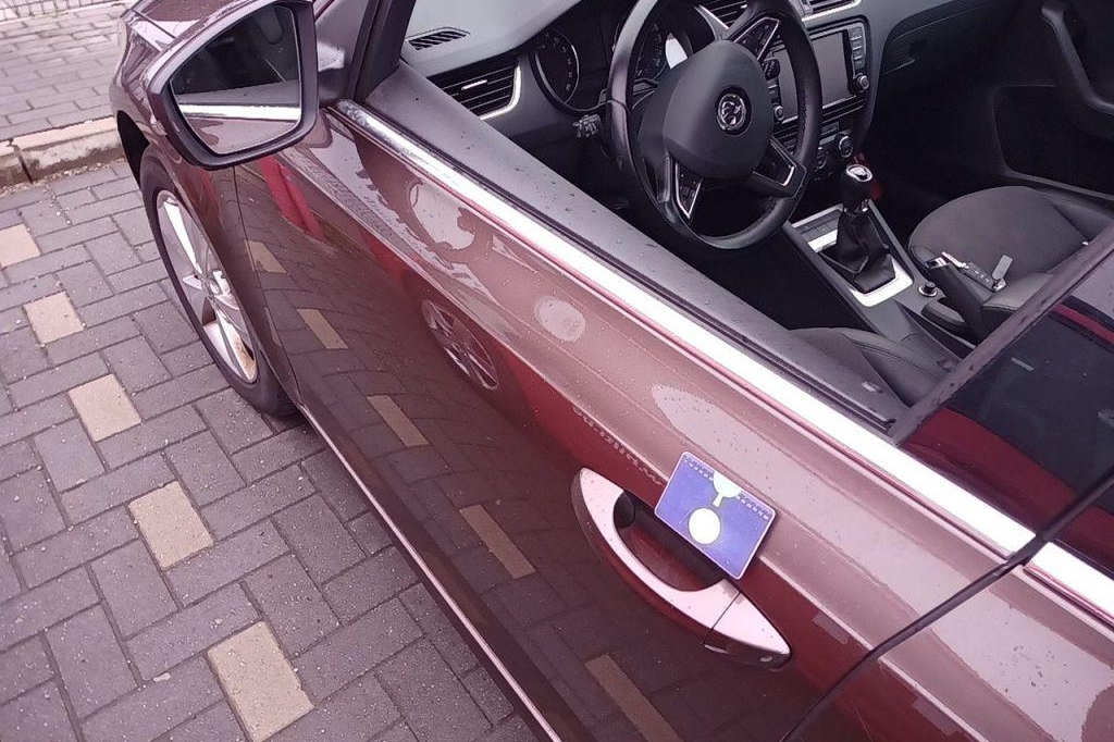 Skoda Octavia Combi 2016 фото 12