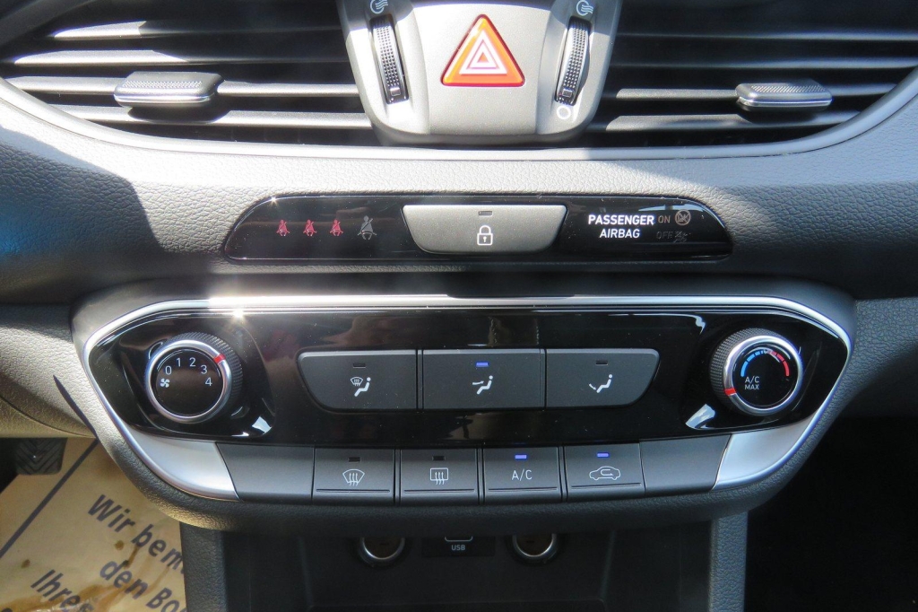 Hyundai i30 Wagon 2021 photo 7