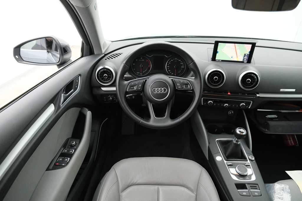 Audi A3 Sportback 2017 photo 2