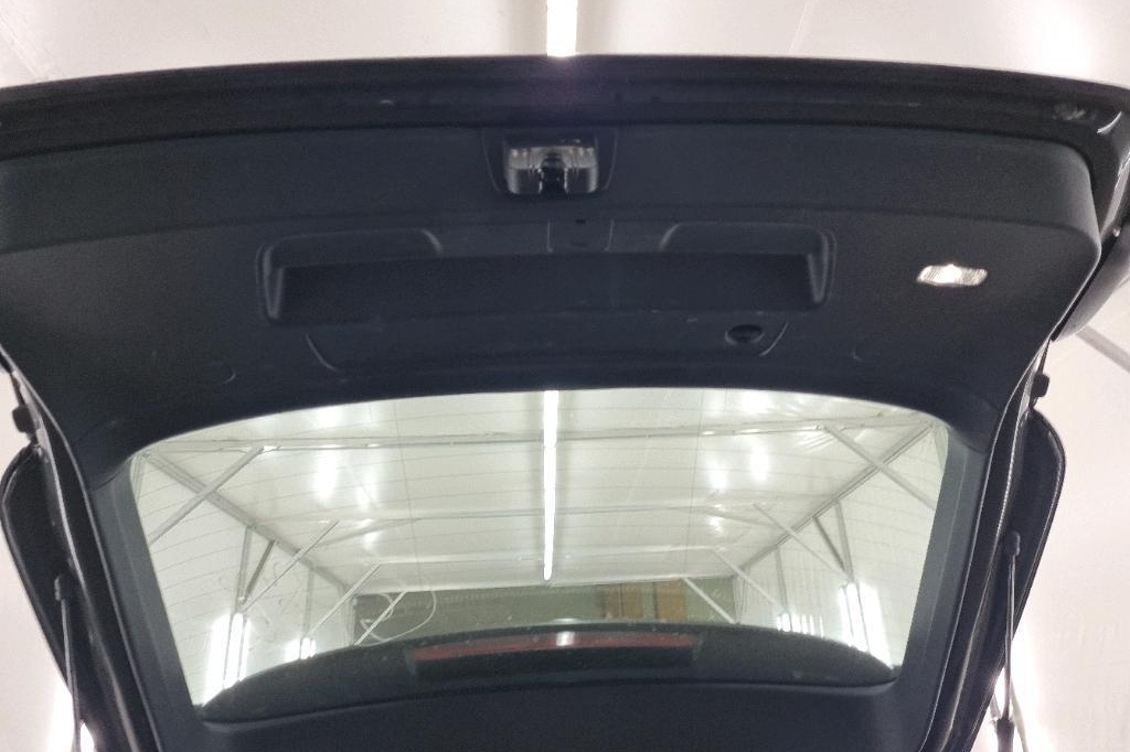 Audi A4 Avant 2018 фото 22