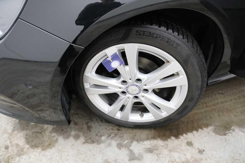 Mercedes-Benz A-Klasse 2016 photo 40