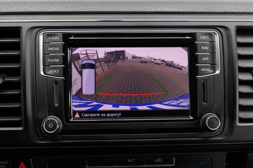 Volkswagen Transporter 2017 фото 21