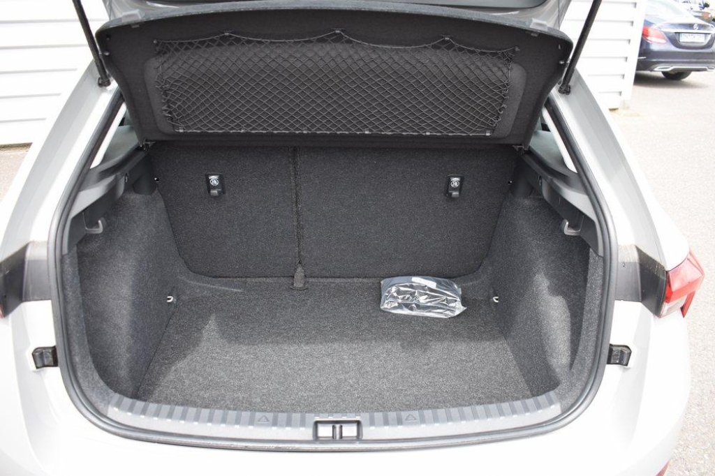 Skoda Scala 2020 photo 2