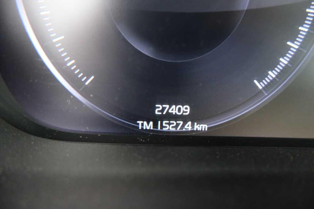 Volvo XC40 2020 photo 6