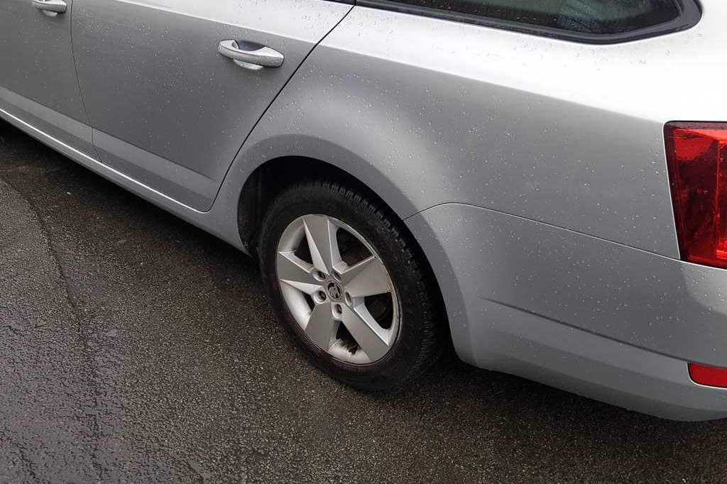 Skoda Octavia Combi 2015 фото 8