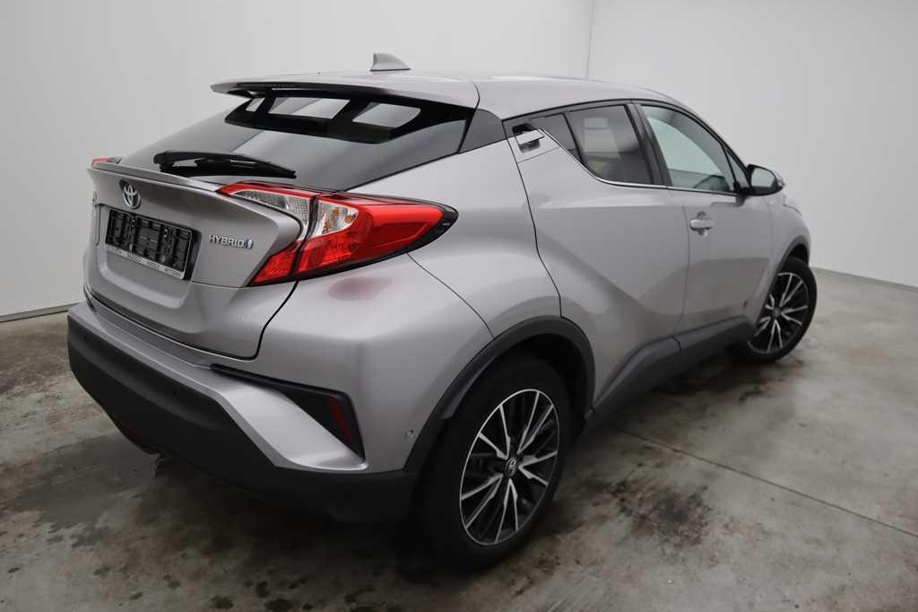 Toyota C-HR 2017 фото 2
