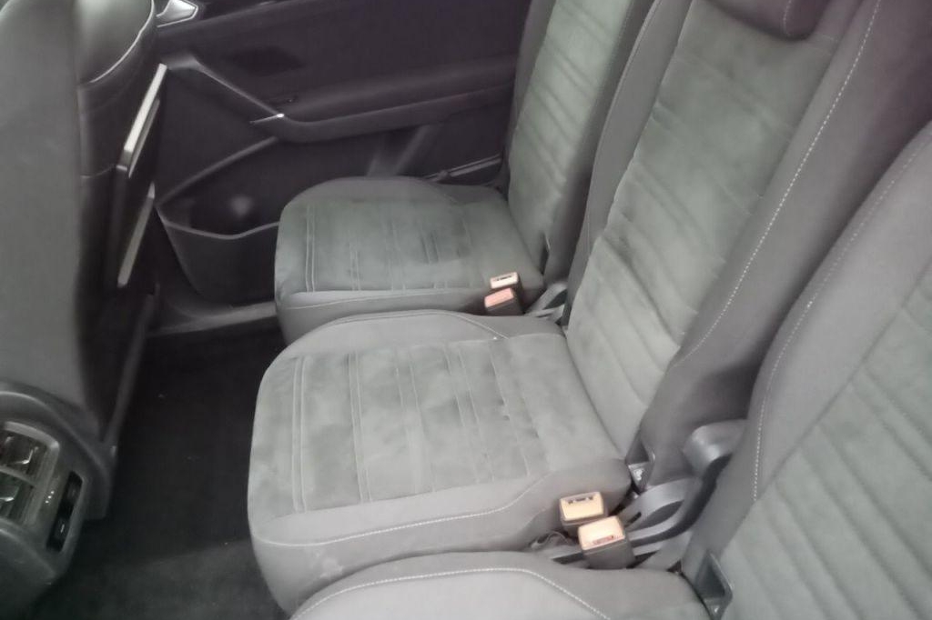 Volkswagen Touran 2017 фото 24