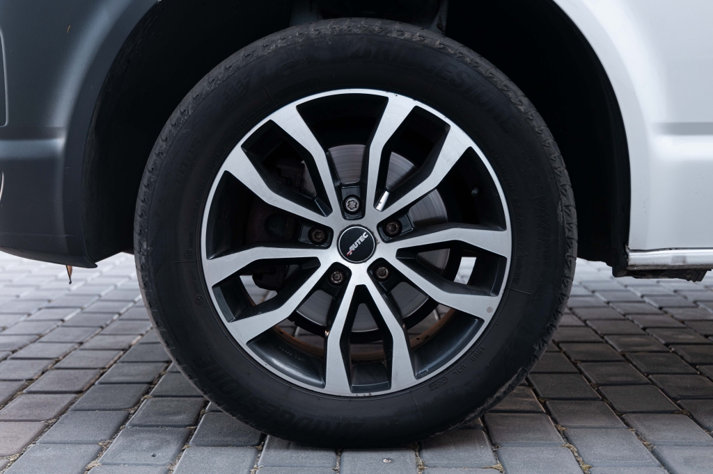 Volkswagen Transporter 2016 photo 10