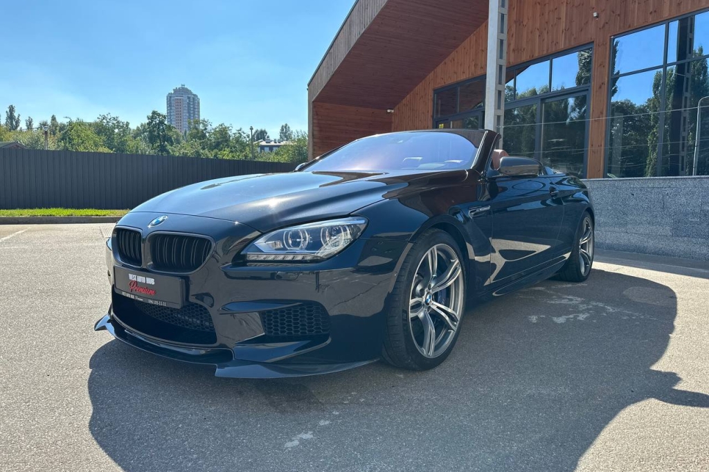 BMW M6 2012 фото 3