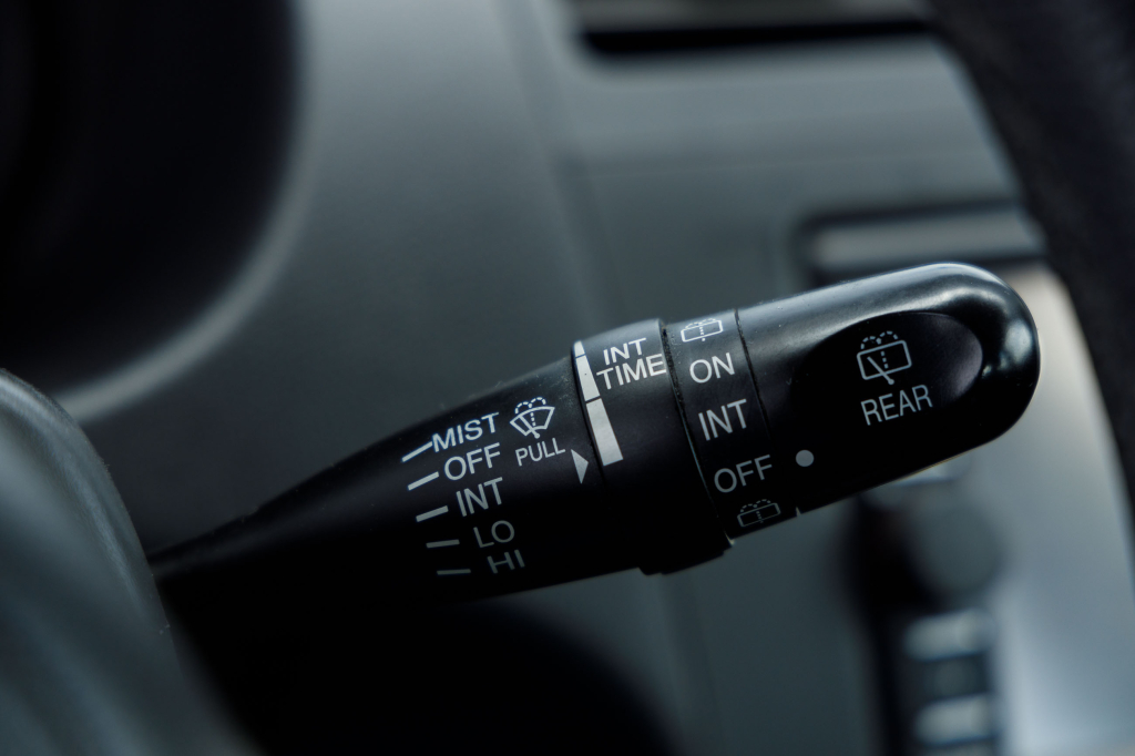 Suzuki Swift 2010 photo 16