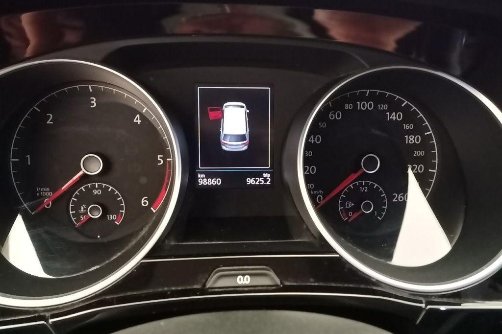 Volkswagen Touran 2016 фото 1