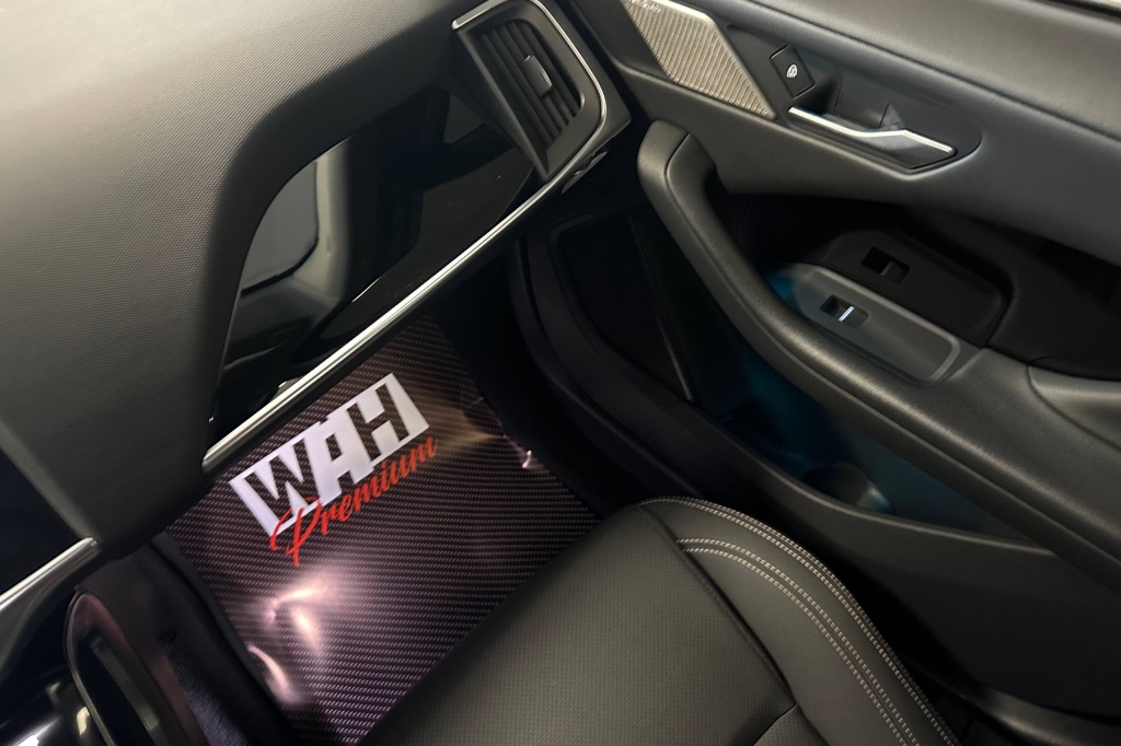 Jaguar I-Pace EV400 2021 photo 19