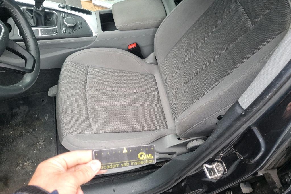 Audi A4 Avant 2017 фото 13