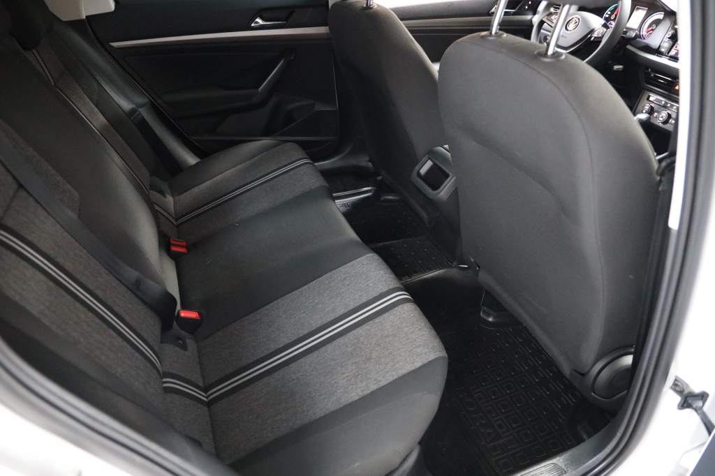 Volkswagen e-Lavida 2021 photo 23