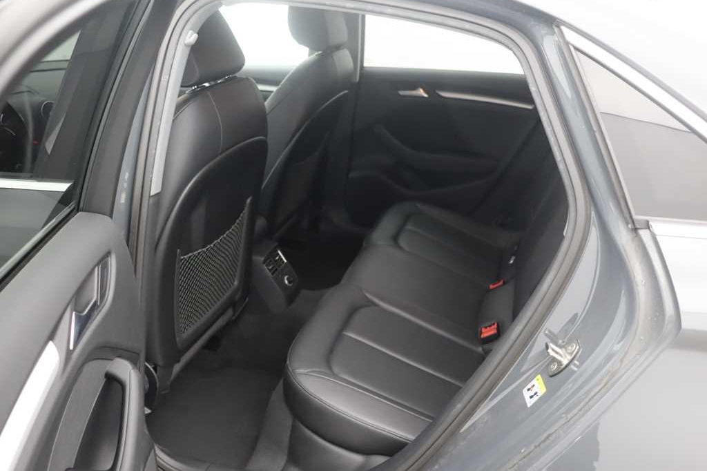 Audi A3 2016 фото 2