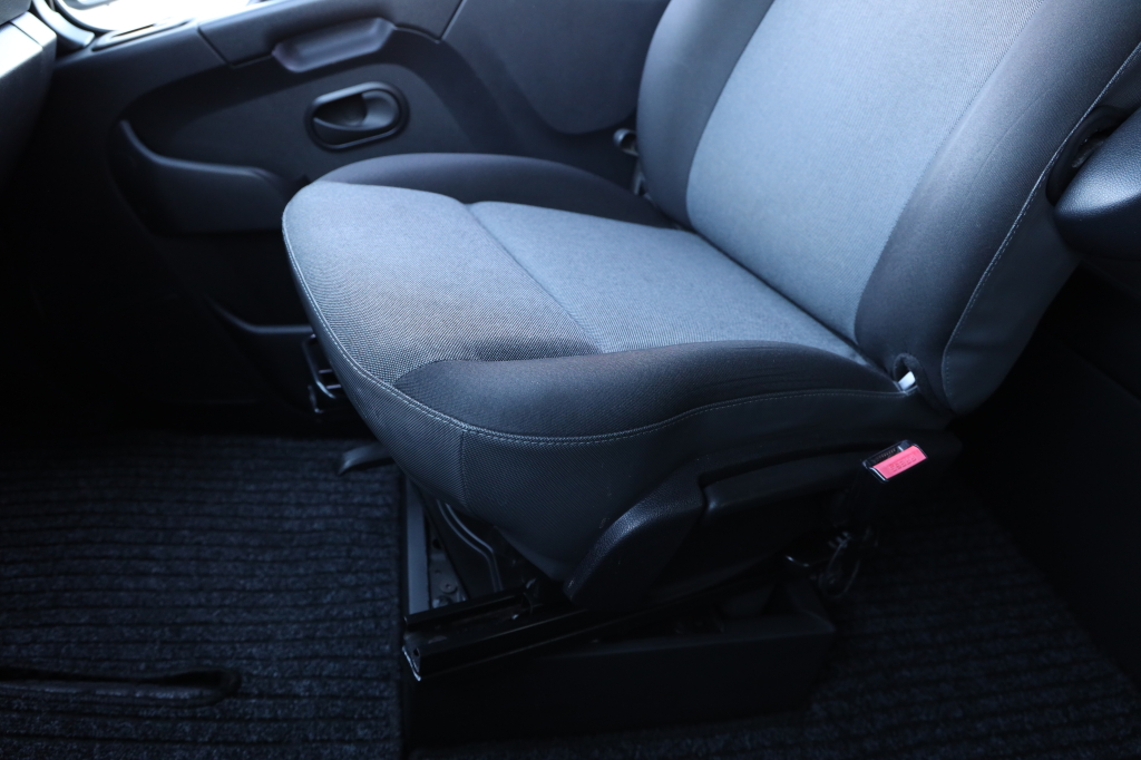 Renault Master 2020 фото 30