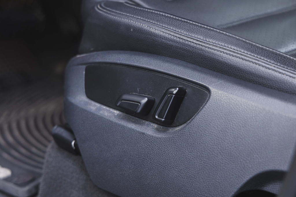 Volkswagen Touareg 2011 фото 13