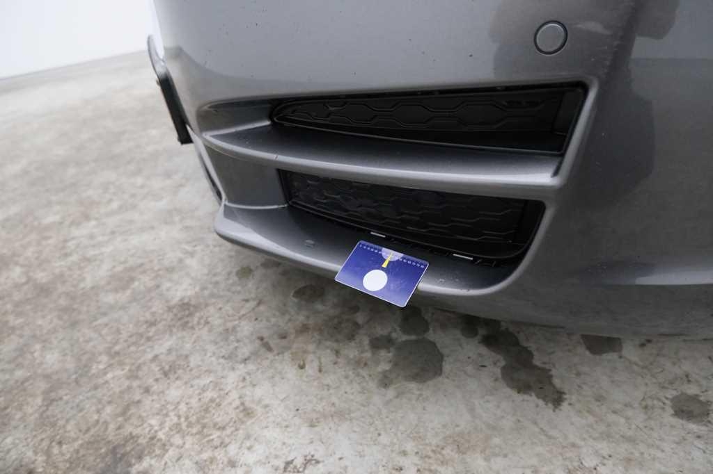 Jaguar XE 2015 фото 18