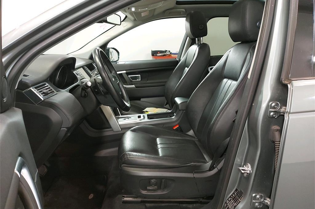 Land Rover Discovery Sport 2016 фото 2