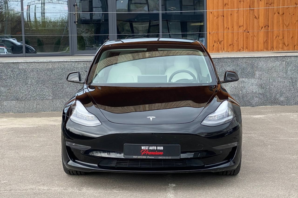Tesla Model 3 Standart Plus 2021 фото 1