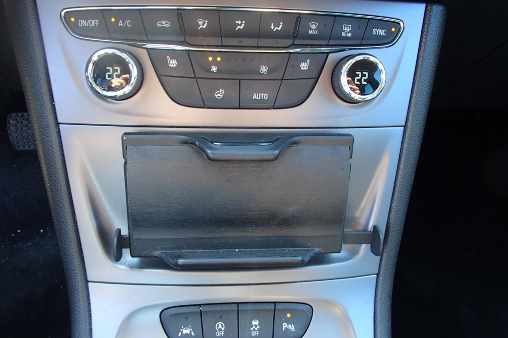 Opel Astra Sports Tourer 2017 фото 7