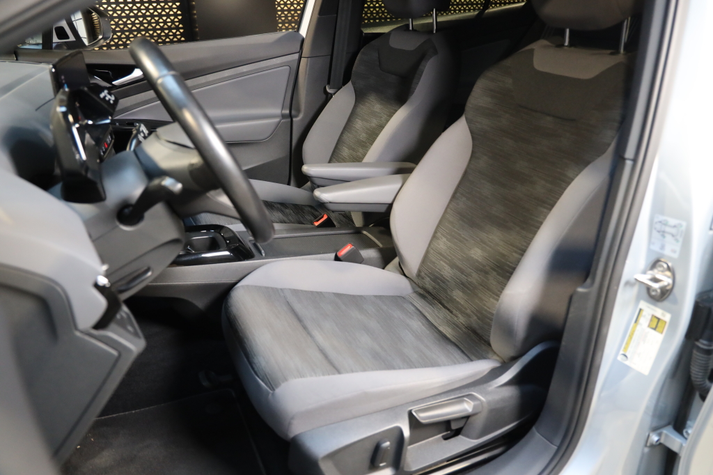 Volkswagen ID.4 2021 фото 29