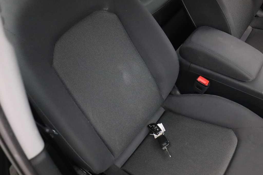 Audi A3 2016 фото 20