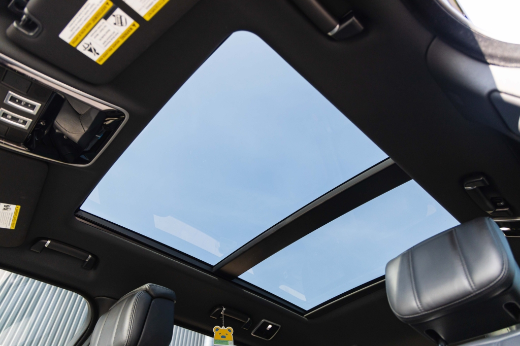 Land Rover Range Rover 2018 фото 39