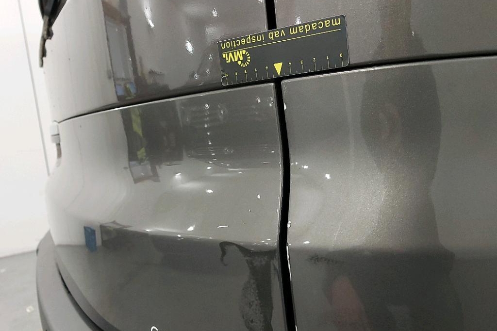 Ford Galaxy 2015 photo 12