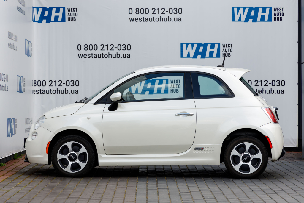 Fiat 500 E 2015 photo 11