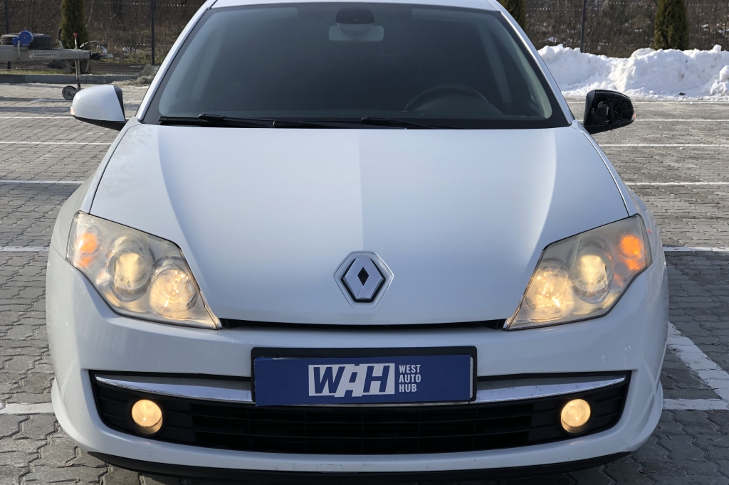 Renault Laguna фото 1