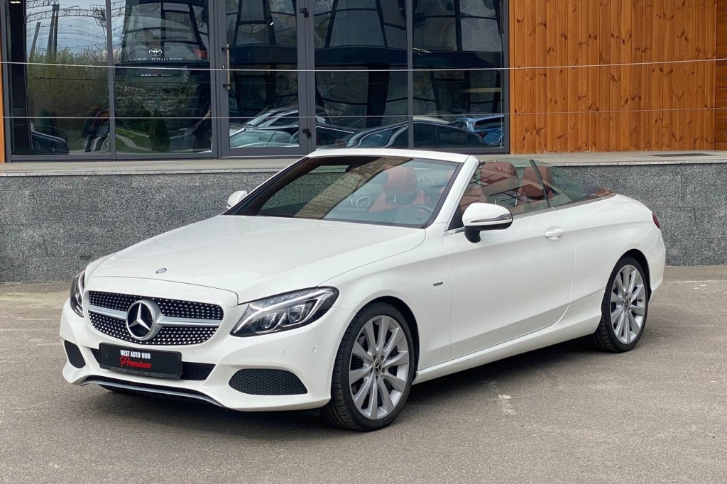 Mercedes-Benz C 200 Edition 1 2017 фото 2