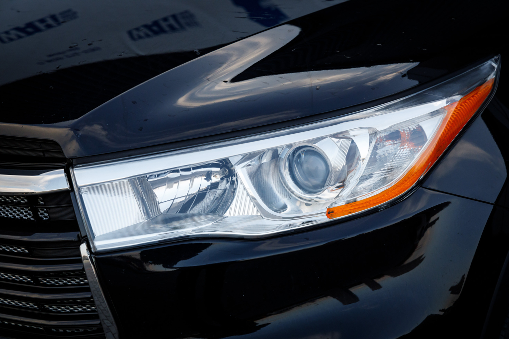 Toyota Highlander 2015 photo 1