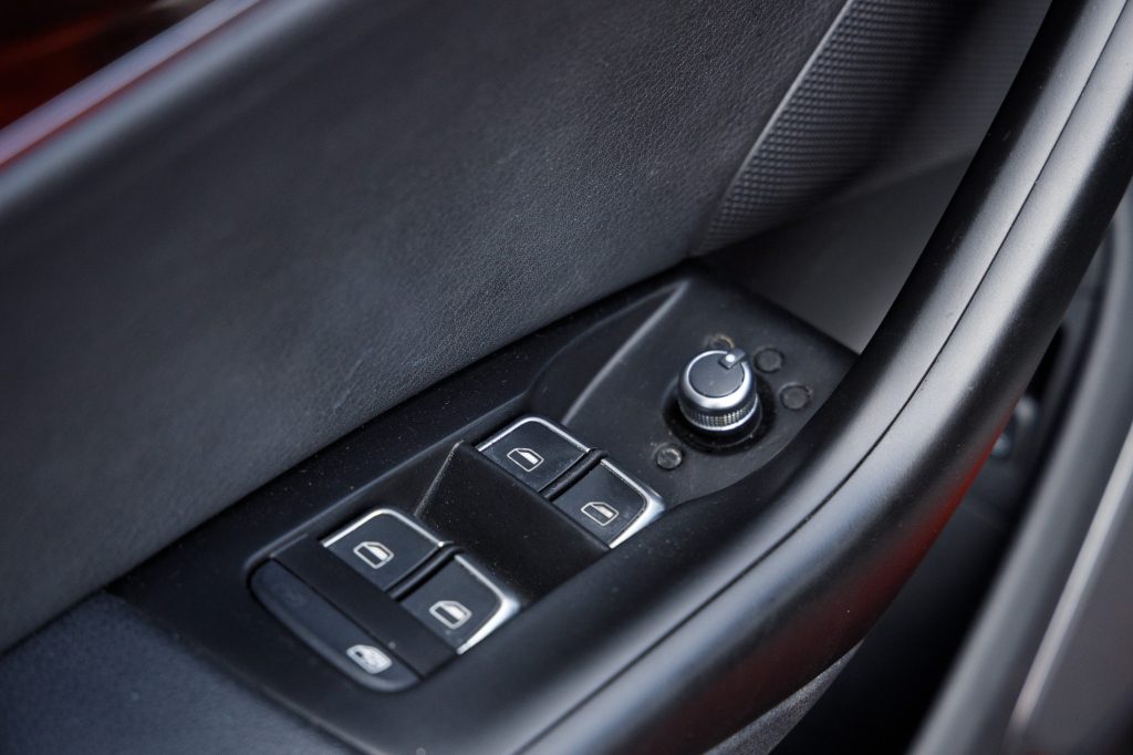 Audi Q3 Prestige S-Line 2015 фото 16