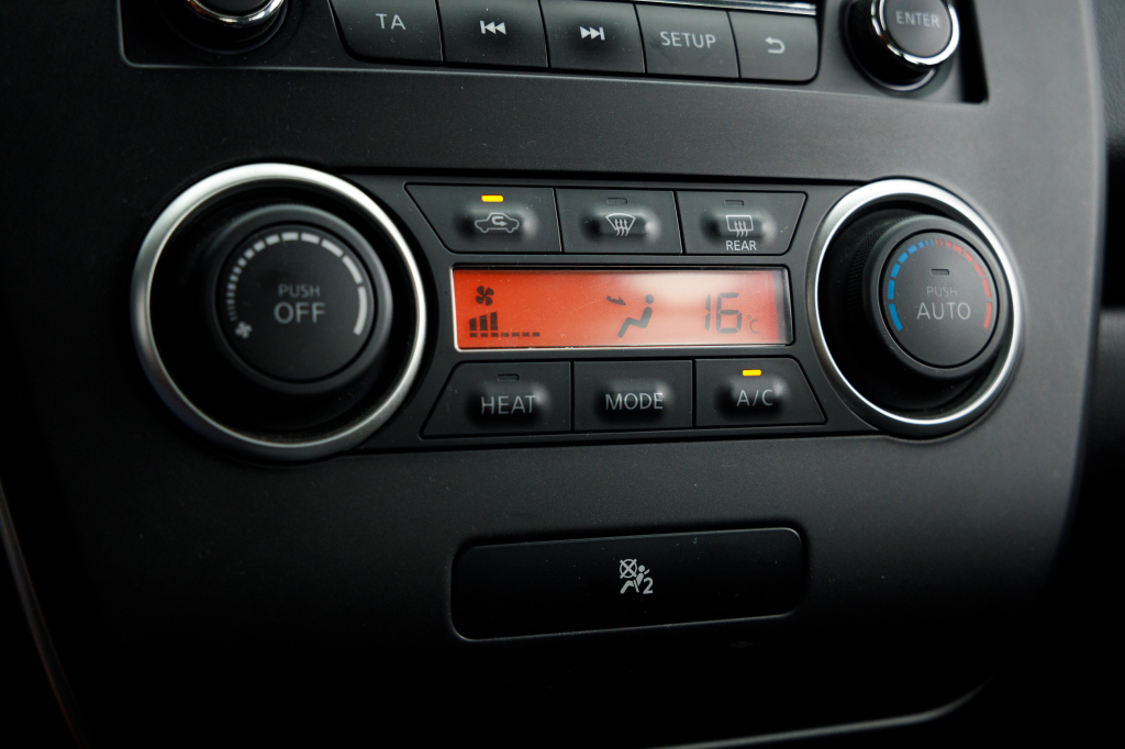 Nissan Leaf 2014 photo 15