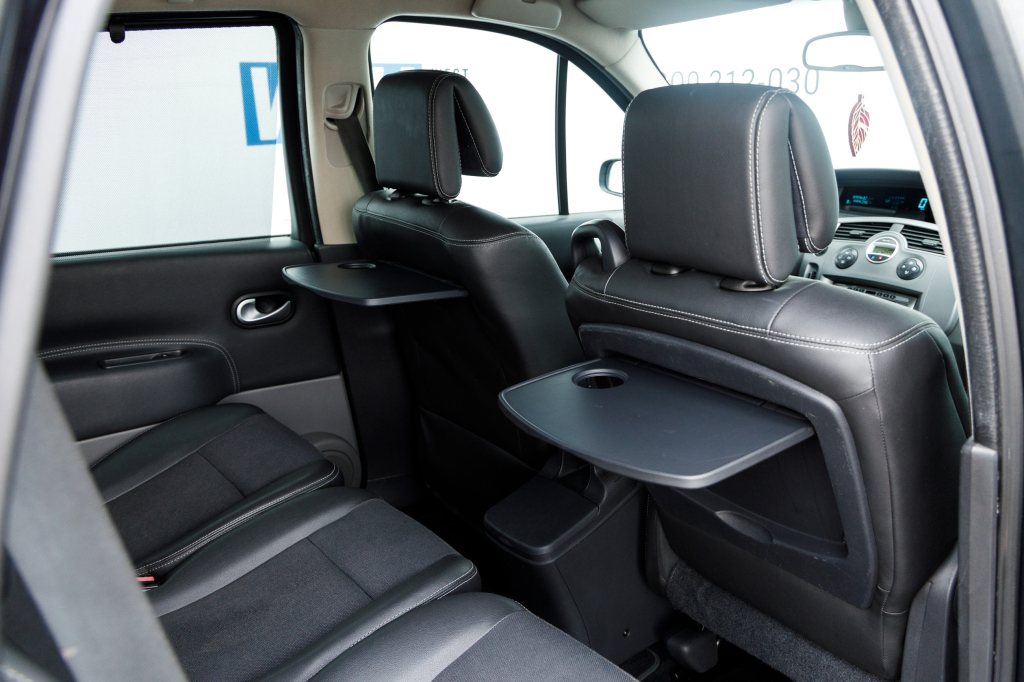 Renault Grand Scenic 2008 photo 13