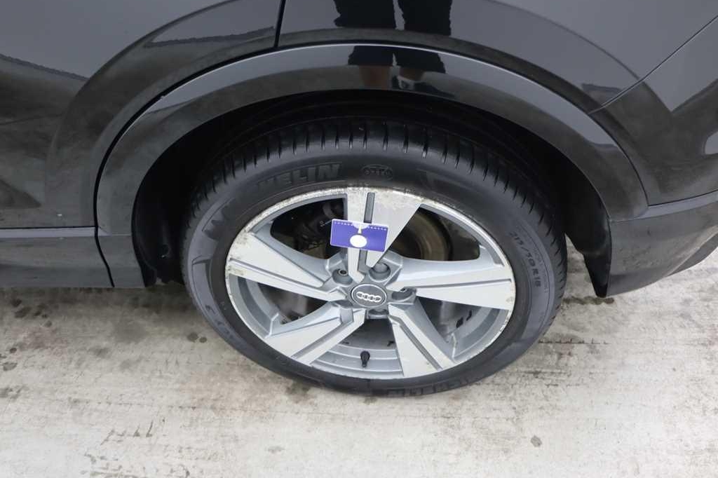 Audi Q2 2017 фото 25