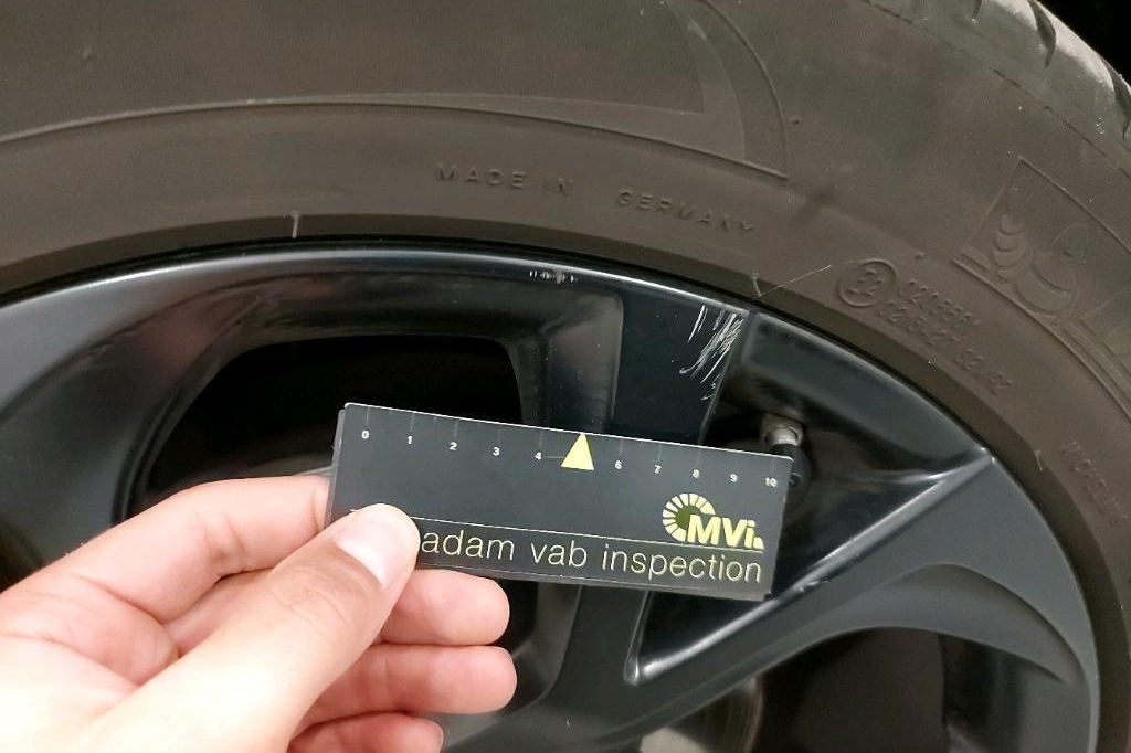 Toyota C-HR 2018 photo 30